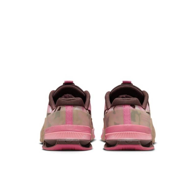 Woman Shoes Nike Metcon 8 AMP - pink camo