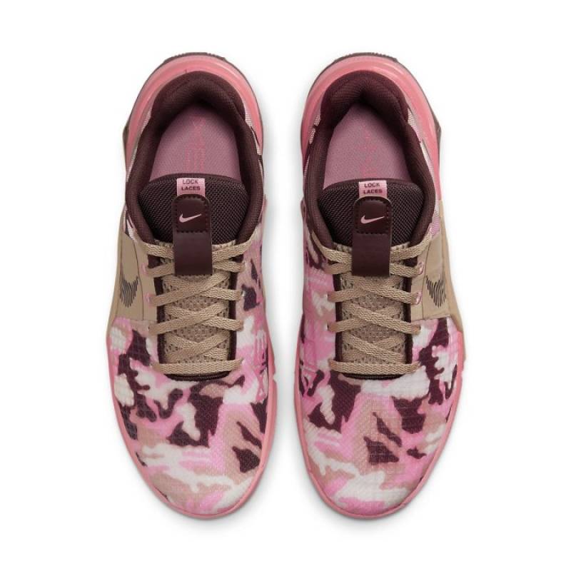 Woman Shoes Nike Metcon 8 AMP - pink camo