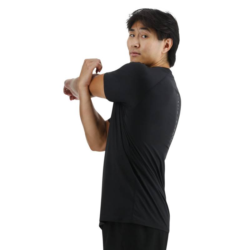 Man T-Shirt TYR Raglan black