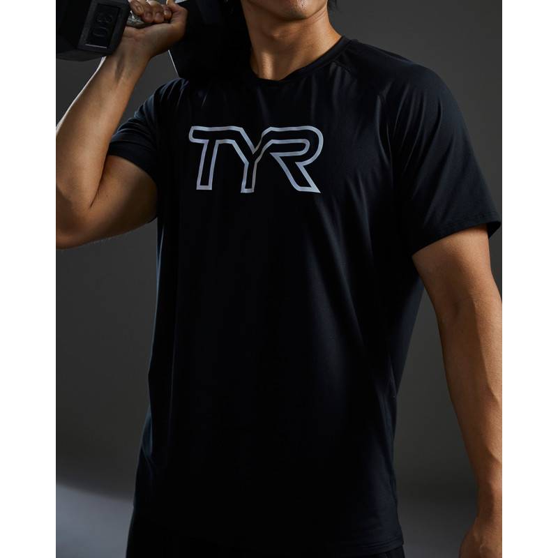 Man T-Shirt TYR Raglan black