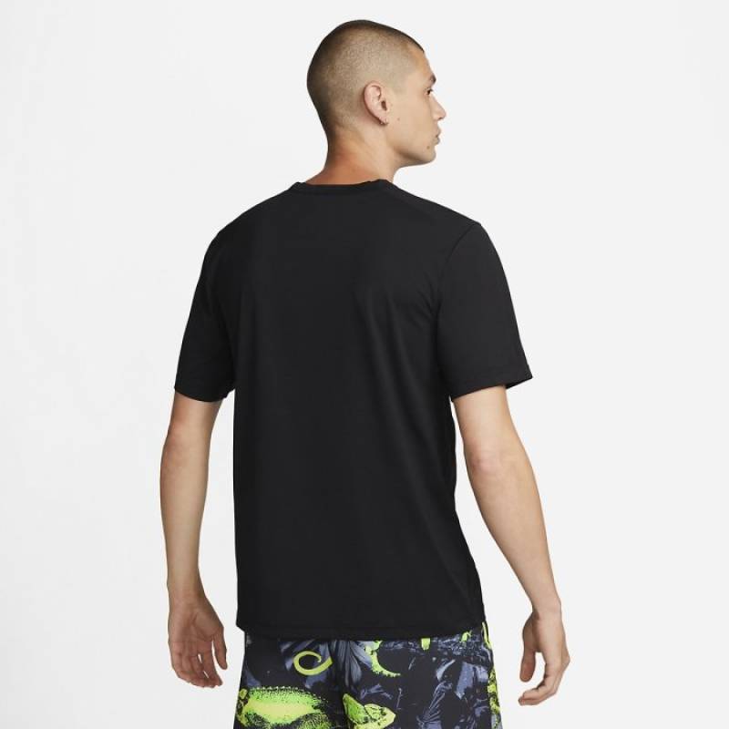 Man T-Shirt Nike DRI-FIT Chameleon black and green
