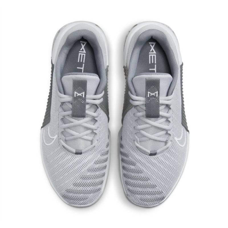 Man Shoes for CrossFit Nike Metcon 9 - grey