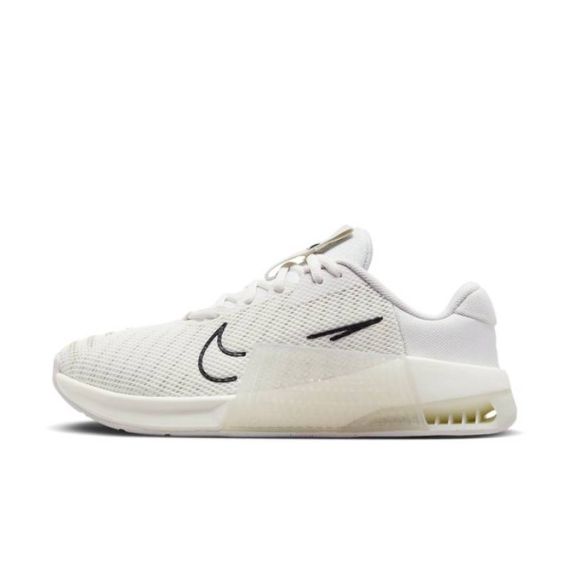 Woman Shoes for CrossFit Nike Metcon 9 AMP - white