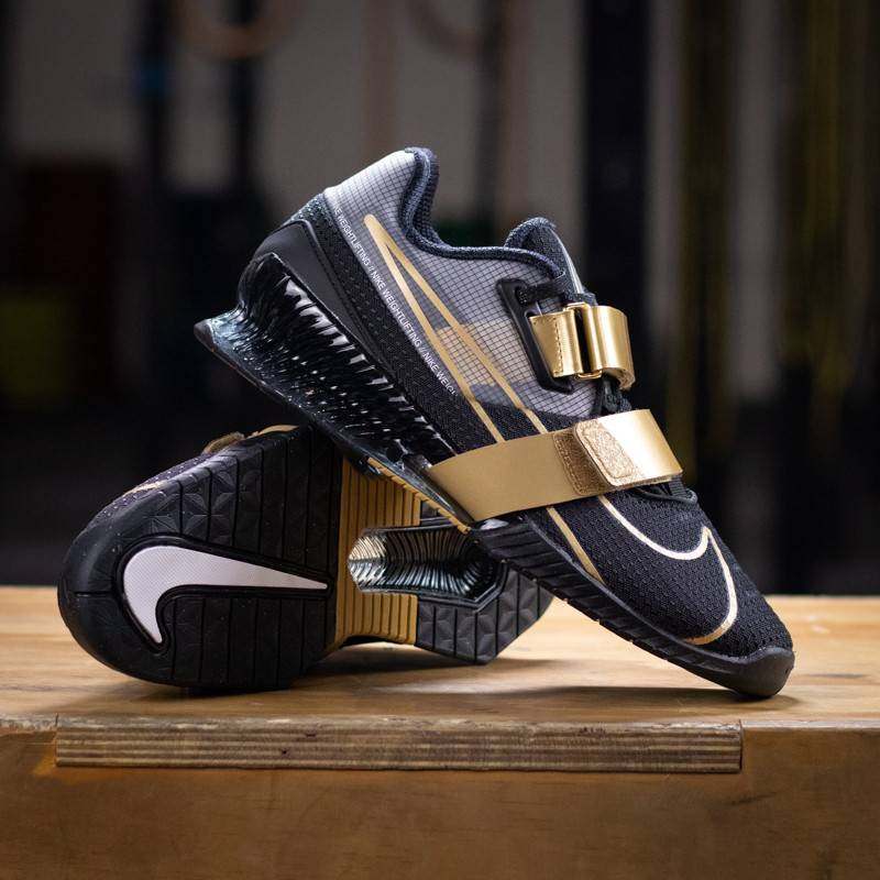 Vzpěračské boty Nike Romaleos 4 - black/metallic gold