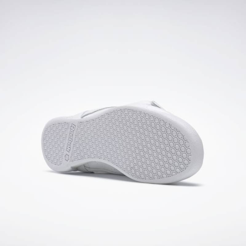 Dámské závodní boty na aerobik Reebok - bílé - 100000103