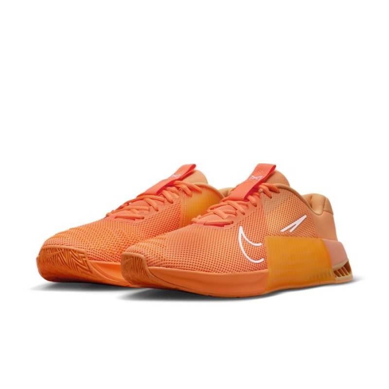 Man Shoes for CrossFit Nike Metcon 9 AMP - orange