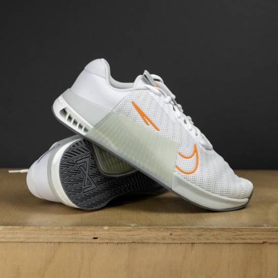nike metcon white and orange