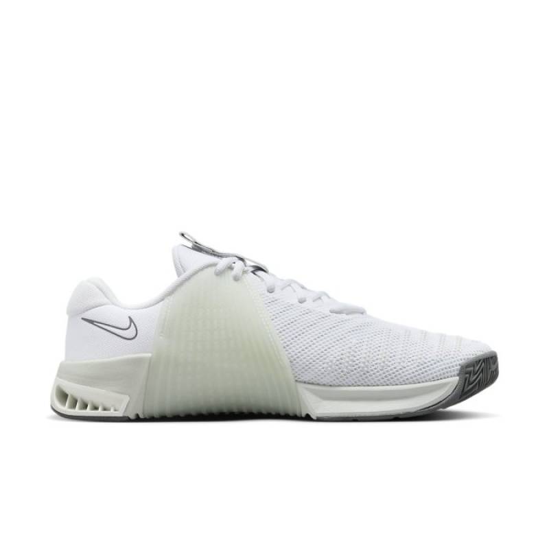 Man Shoes for CrossFit Nike Metcon 9 - white silver