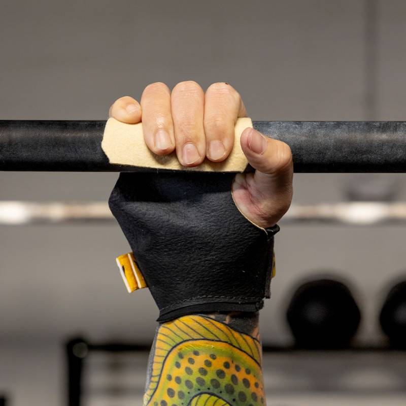 Woman Grips V Series Womens Apex Freedom