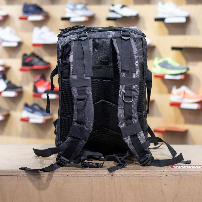 Fitness backpack WORKOUT - dark leaves reflective patch WORKOUT.EU