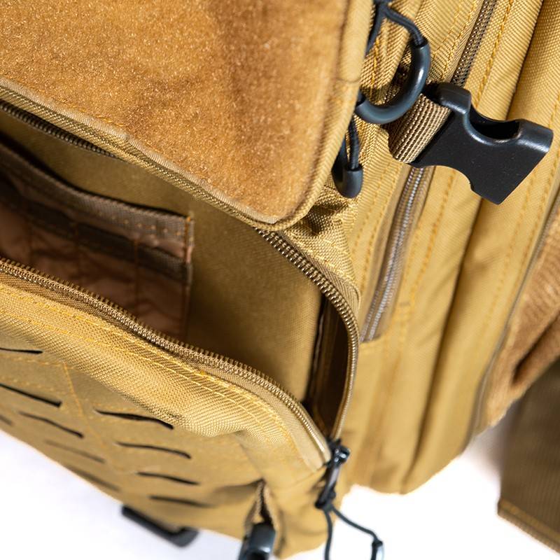 Fitness backpack WORKOUT Pro - 25 l - khaki