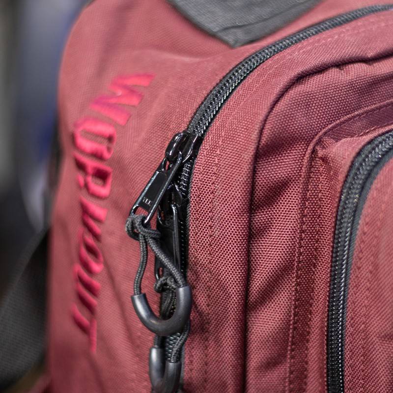 Fitness batoh WORKOUT Pro - 25 l - vínový