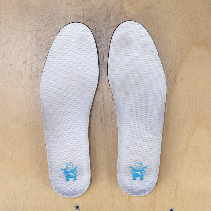 Weightlifting shoes ANTA - piece on display