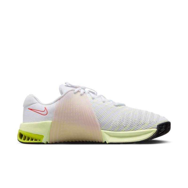 Dámské boty na CrossFit Nike Metcon 9 - WHITE/BRIGHT CRIMSON-VOLT-BARELY VOLT