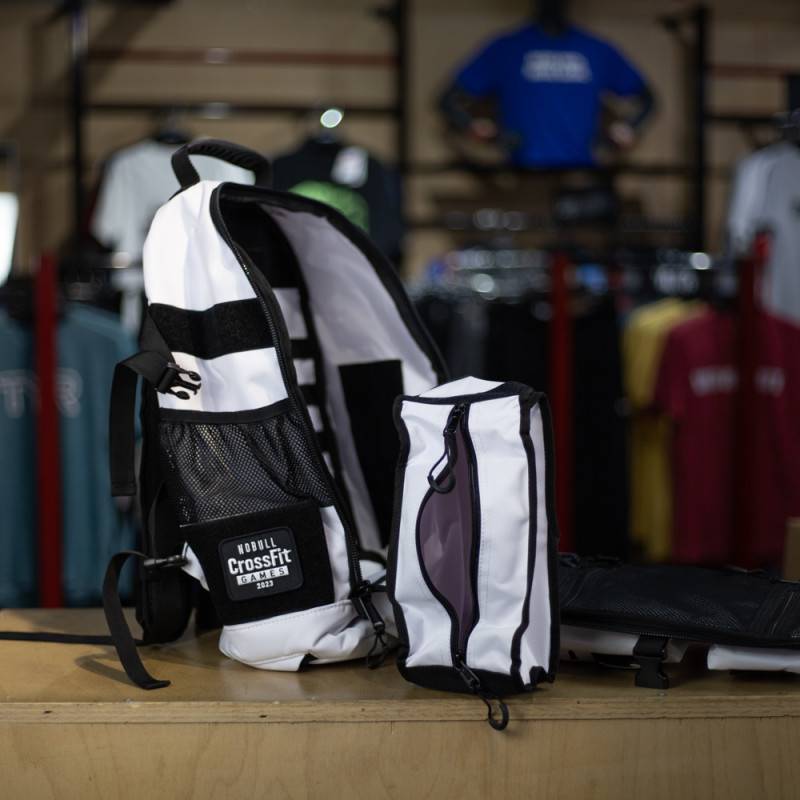 Fitness batoh WORKOUT - 30 l - bílá