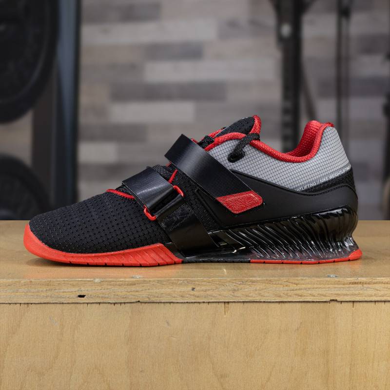 Scarpe da sollevamento pesi Nike Romaleos 4 - rosso/nero