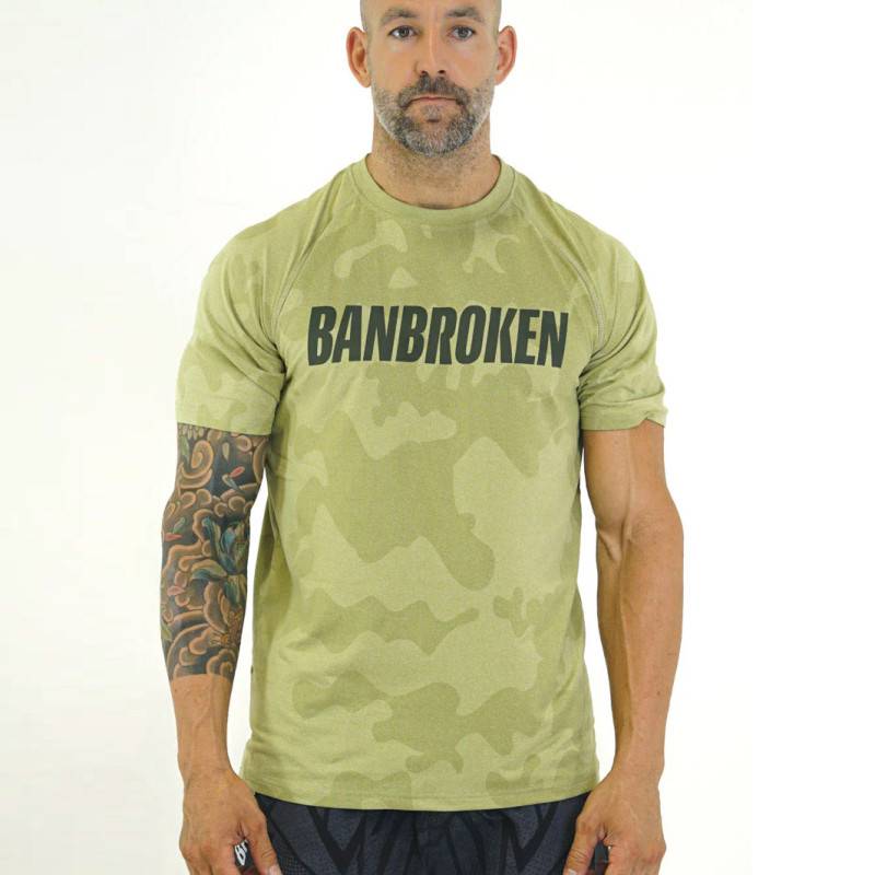 Mens T-shirt Banbroken Ubuntu Camp - green