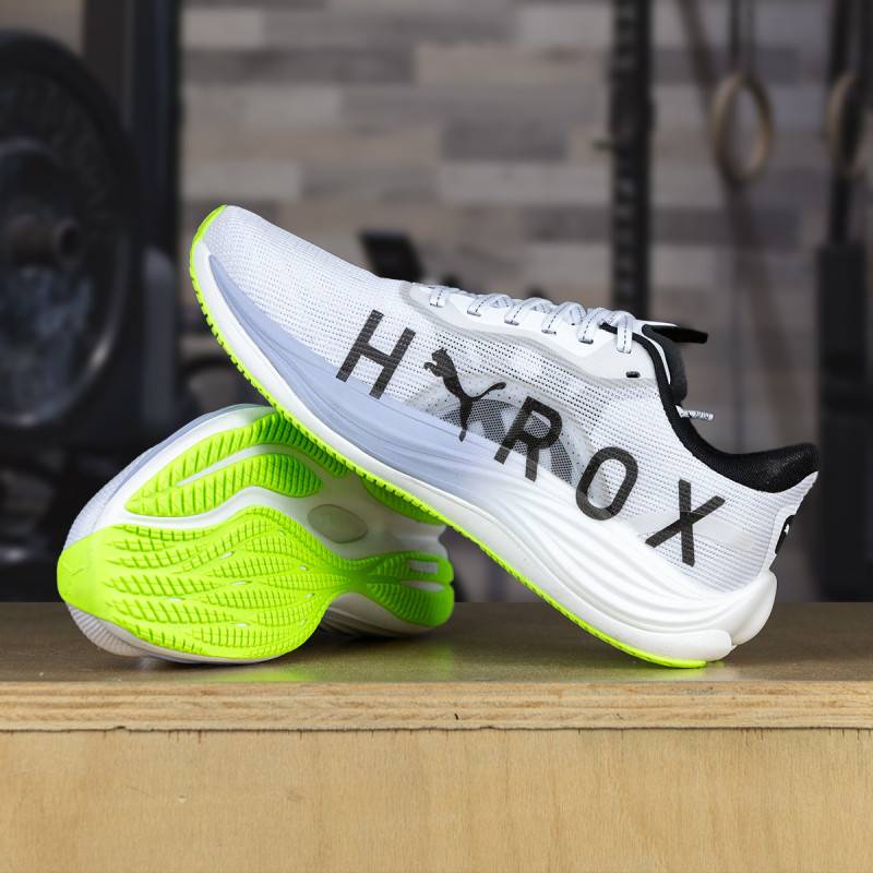 Woman run Shoes HYROX Puma Velocity Nitro 3