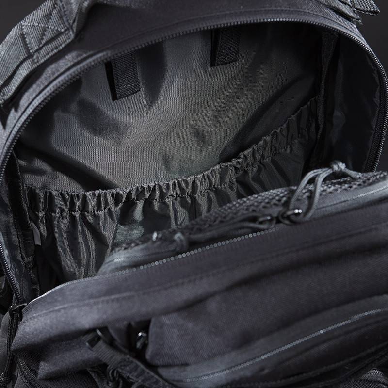 Fitness batoh TYR - černý 25L