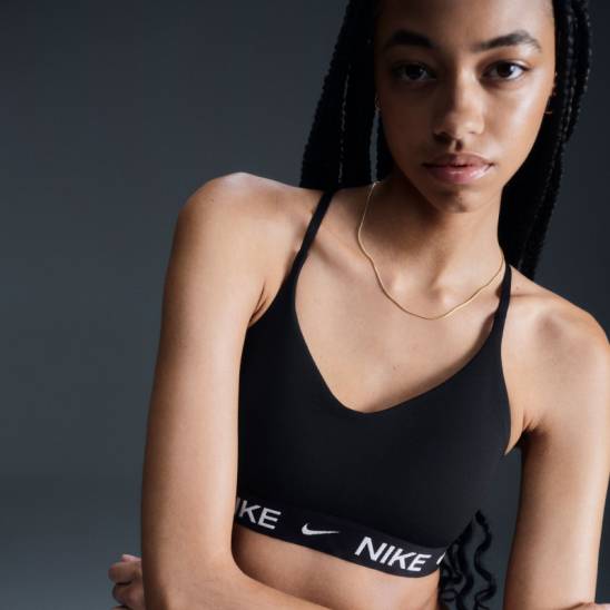 Nike sportovní podprsenka Indy Light Support - černá/bílá