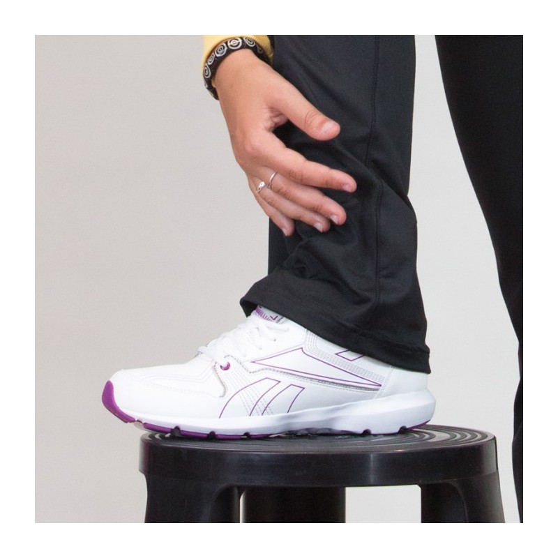 Dámské boty Reebok STUDIO BEAT LOW V J90258