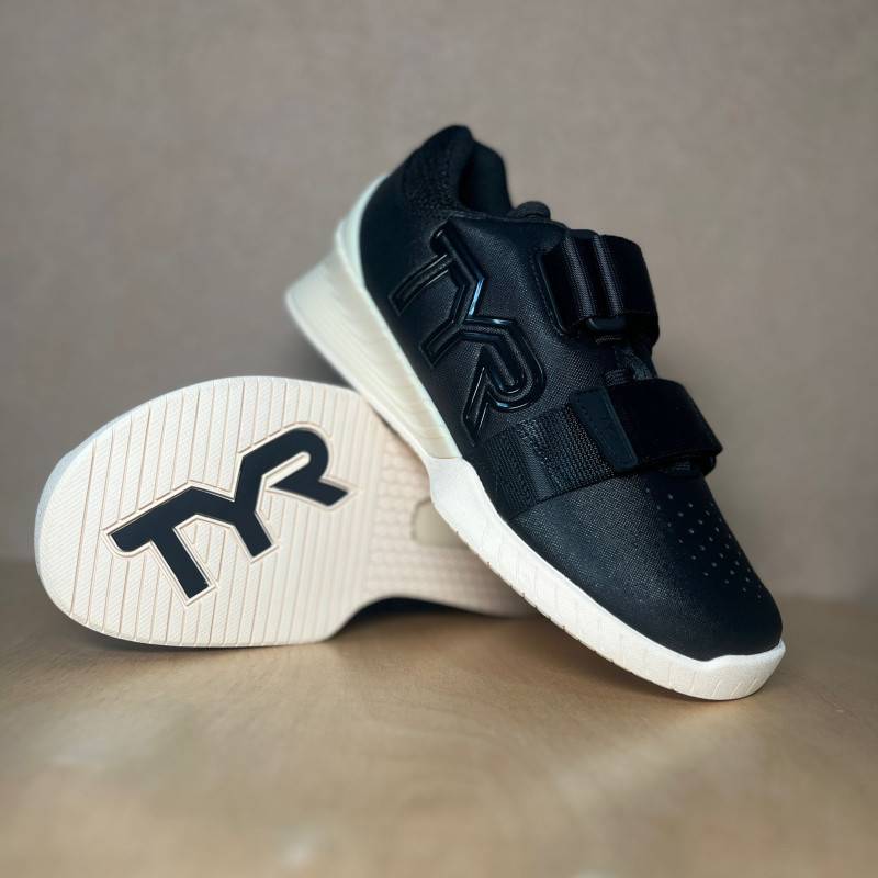 Weightlifting shoes TYR L-1 Lifter - black and white