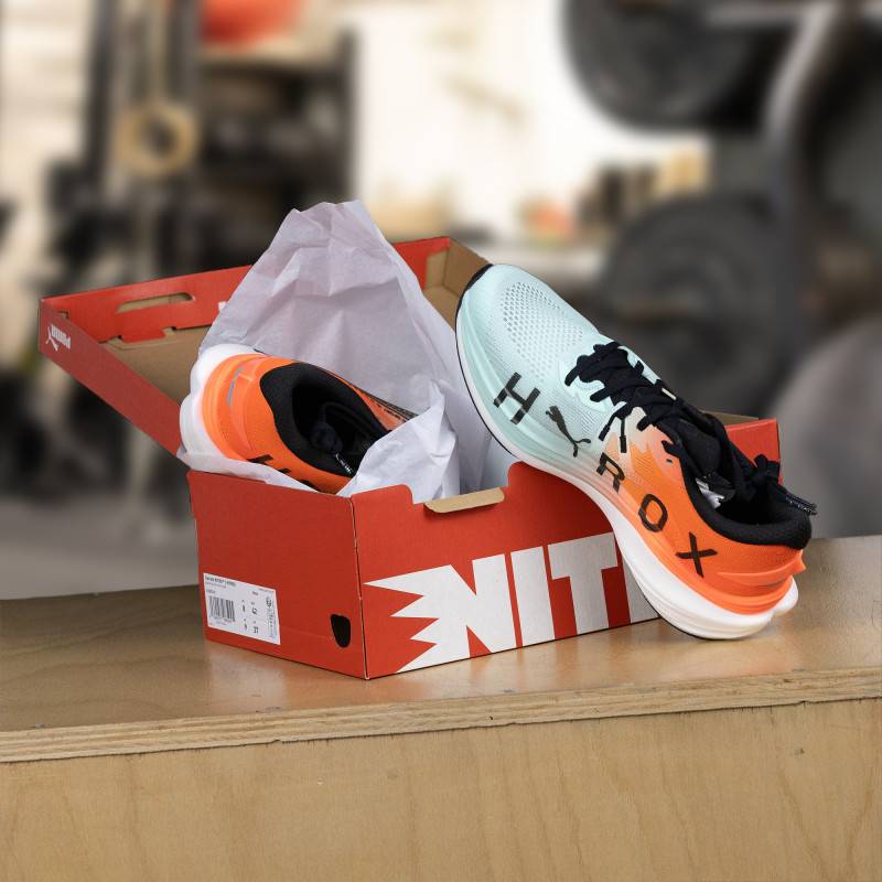 Pánské běžecké boty PUMA Deviate NITRO 3 HYROX AH25 Glowing Red-Mint