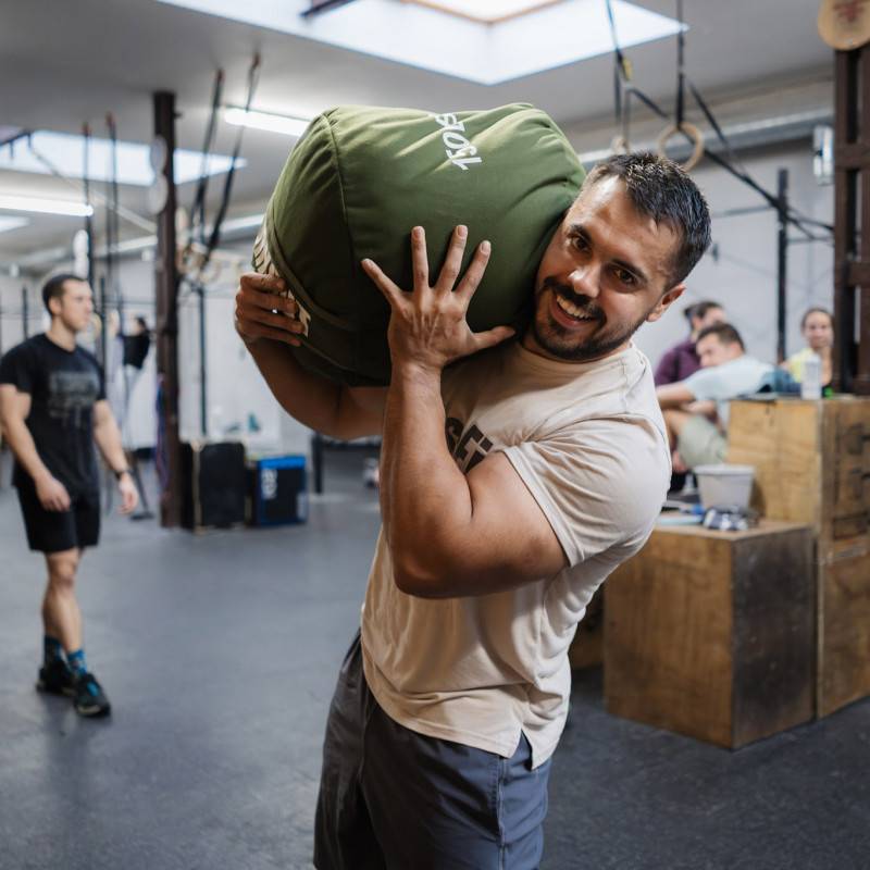 Sandbag Workout 68 kg (150 LB)