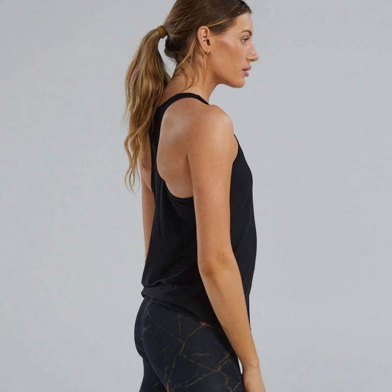 Woman top TYR Airtec black