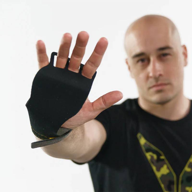 Man Grips Victory Grips TACTICAL 3-holes 2.0 - šedivý