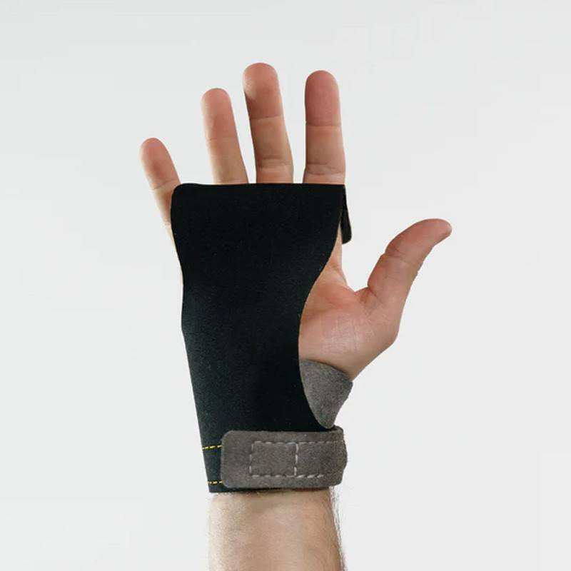 Man Grips Victory Grips TACTICAL 3-holes 2.0 - šedivý