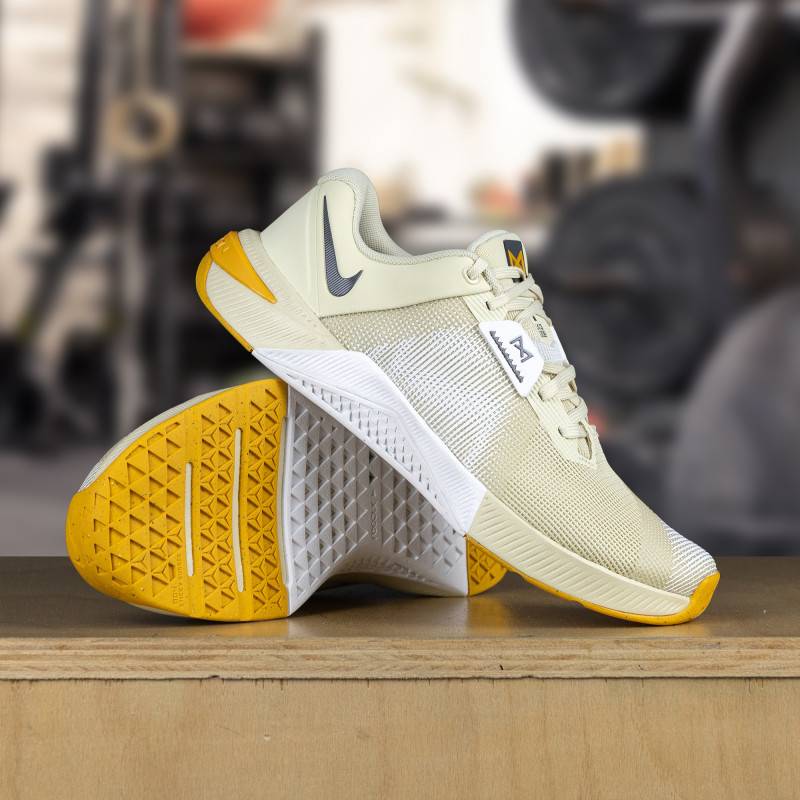 Herren CrossFit Schuhe Nike Metcon 10 - beige-weiß-orange
