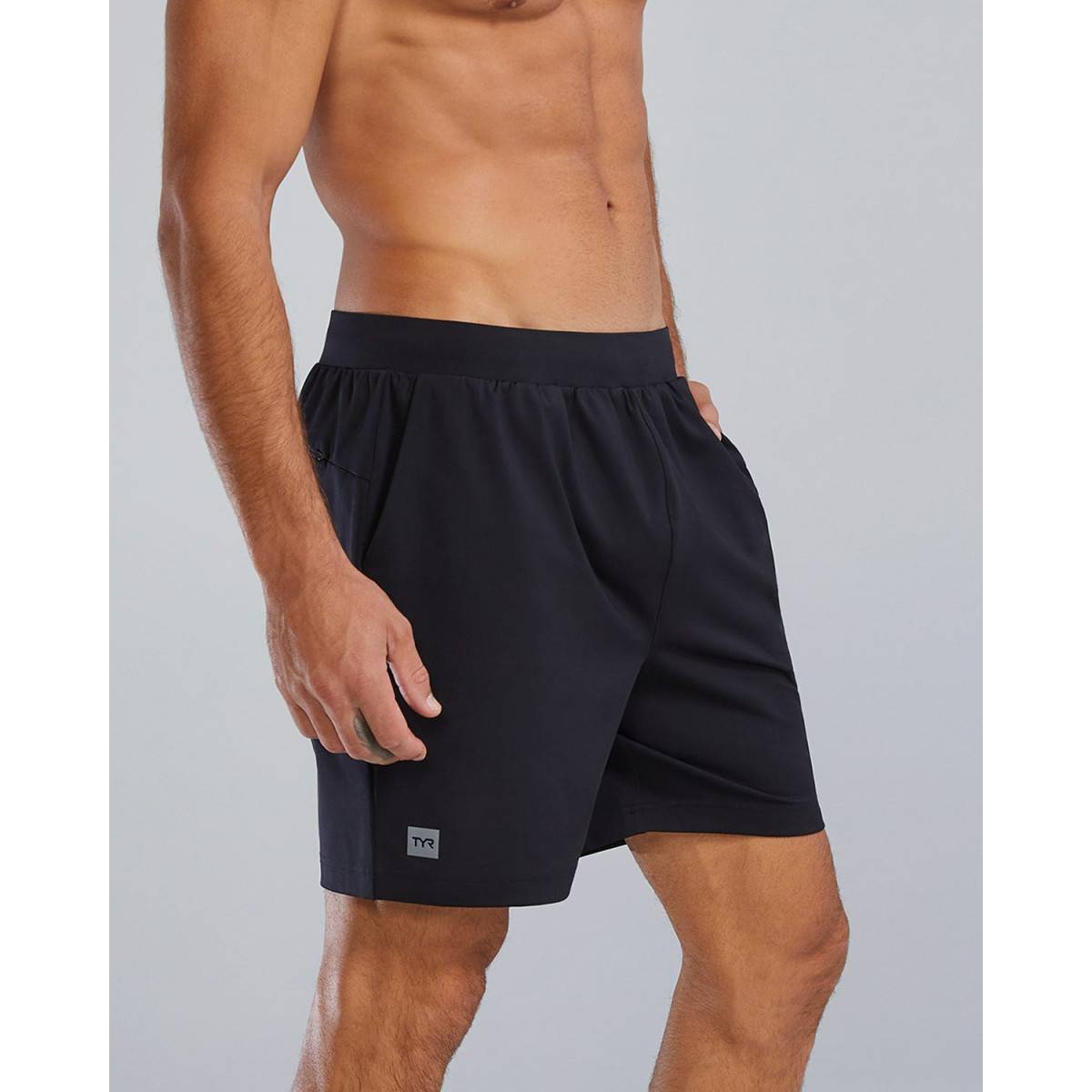 Pantaloncini TYR Elevation 7 da uomo - nero