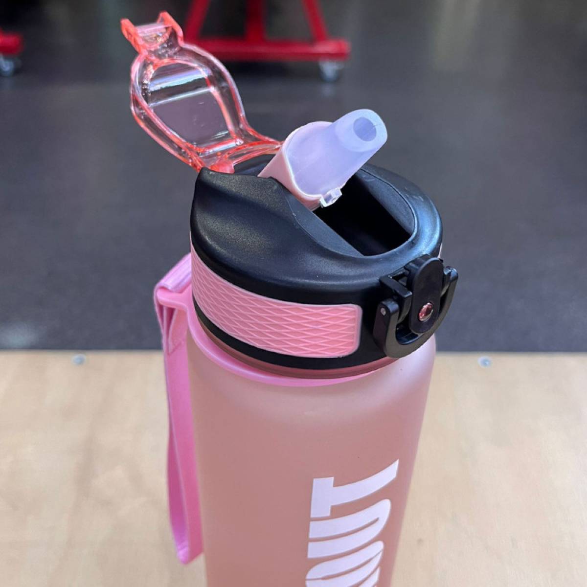 WORKOUT Bottiglia da 1000 ml in Tritan - pesca