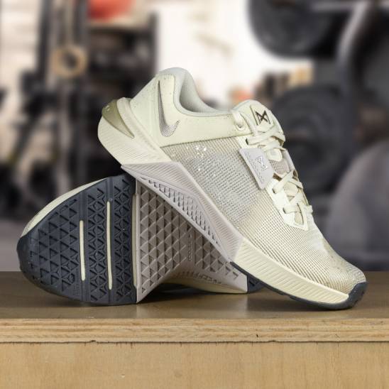 Nike Metcon 10 - Khaki/zlatá IB6544-200