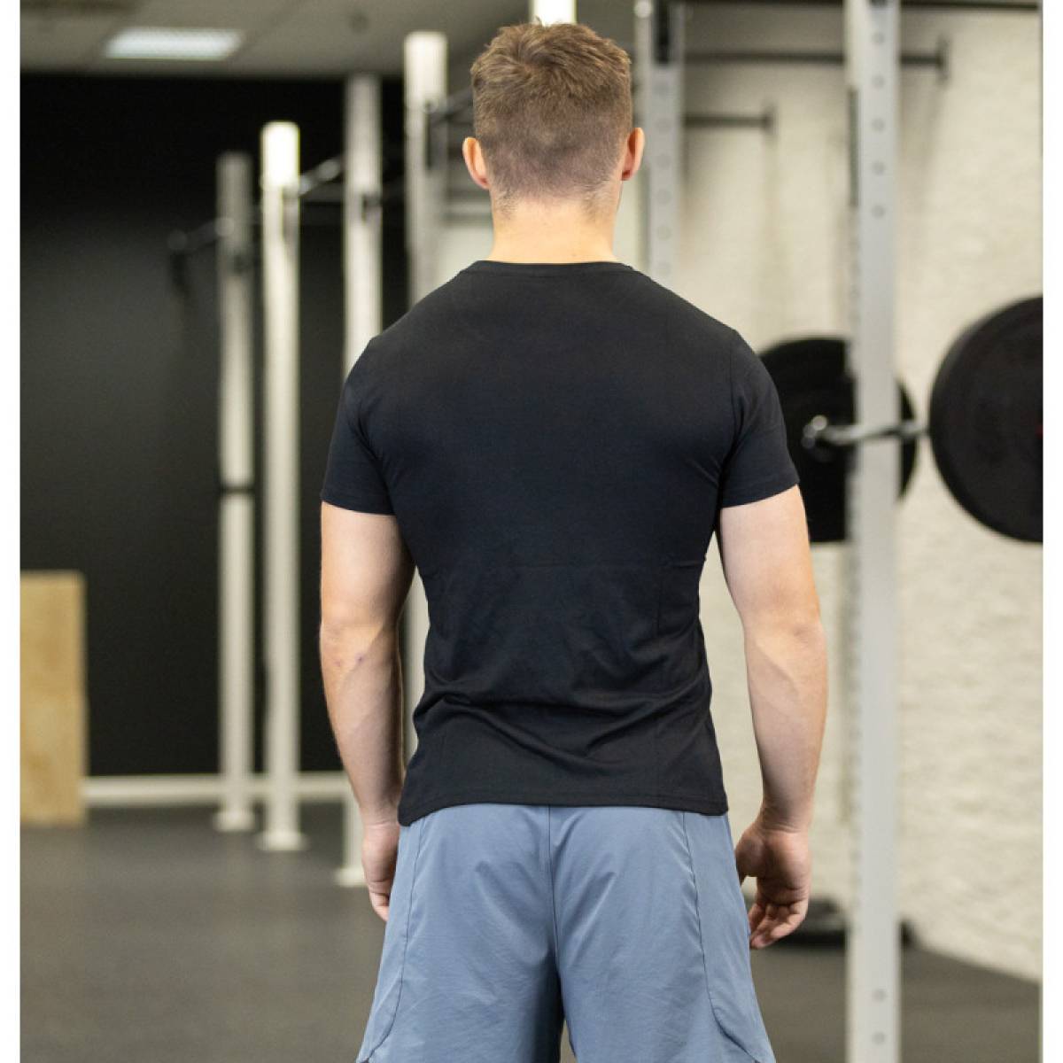 Herren Sport-T-Shirt WORKOUT - schwarz