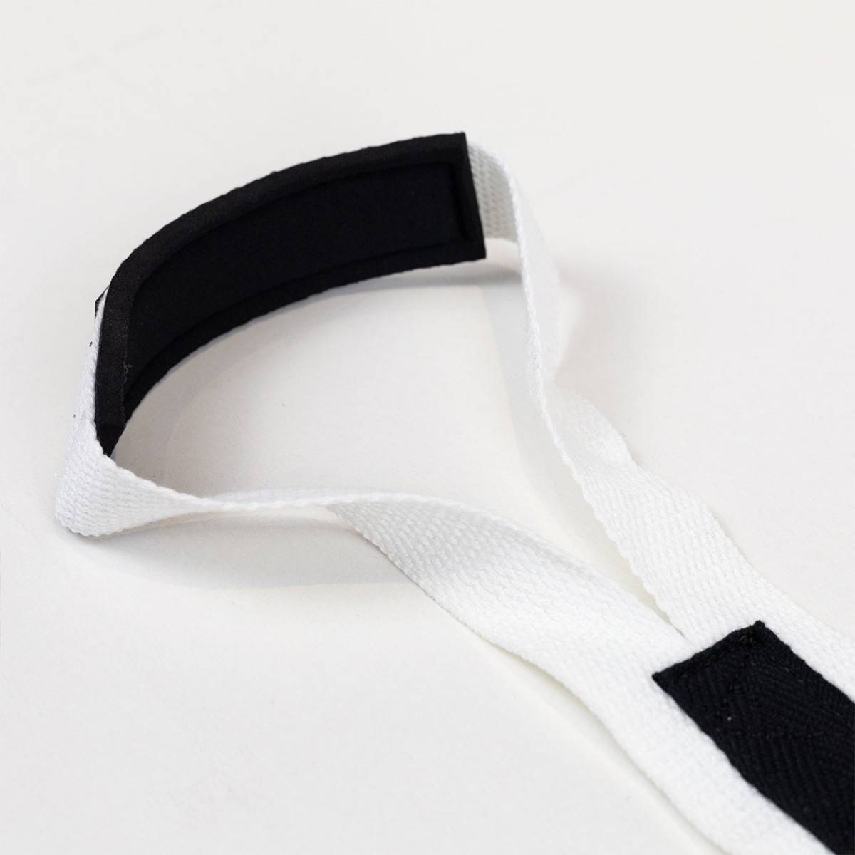 WORKOUT Weightlifting Shorts - White/Black