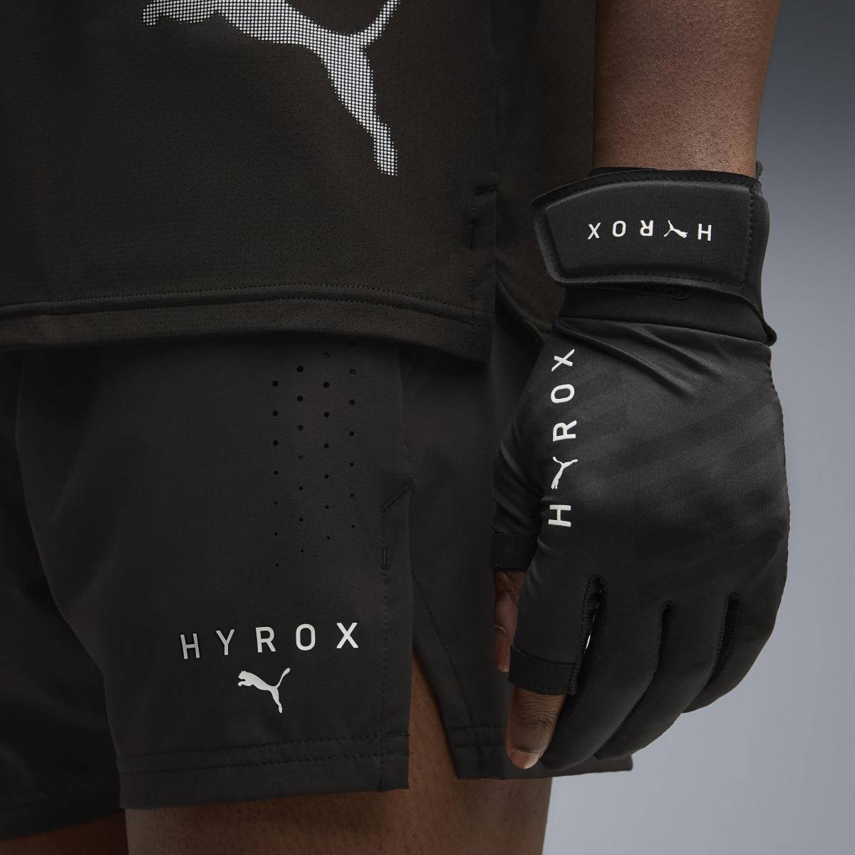 Pánské šortky PUMA HYROX PWRMODE - černé