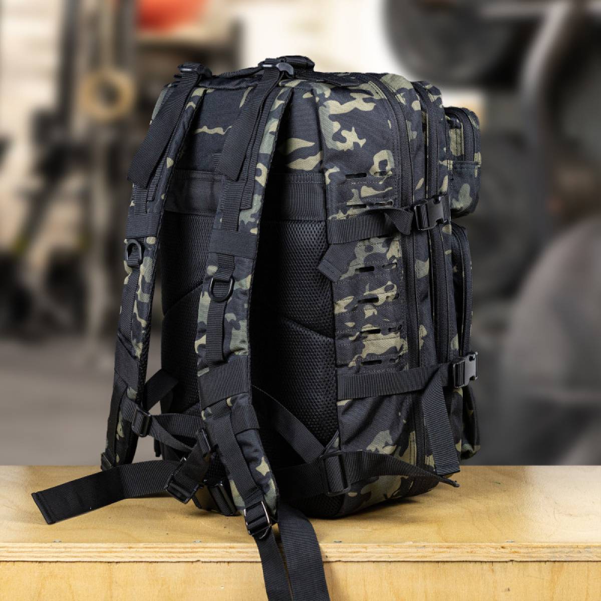 Fitness backpack WORKOUT 2.0 - camo