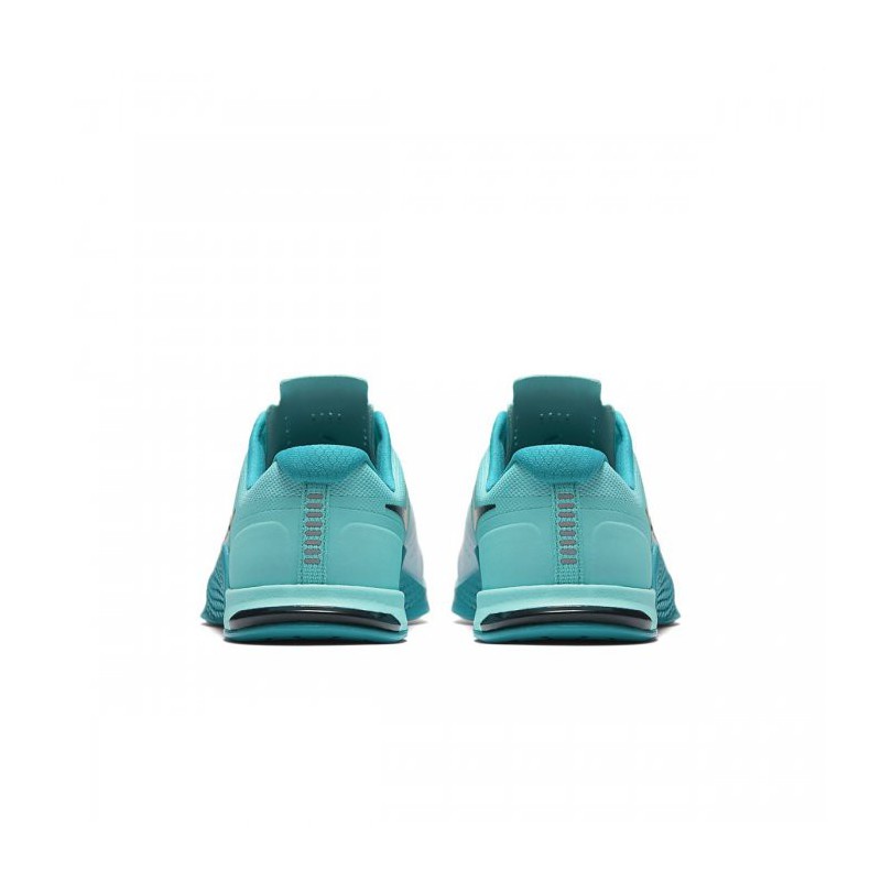 Woman Nike Metcon 2